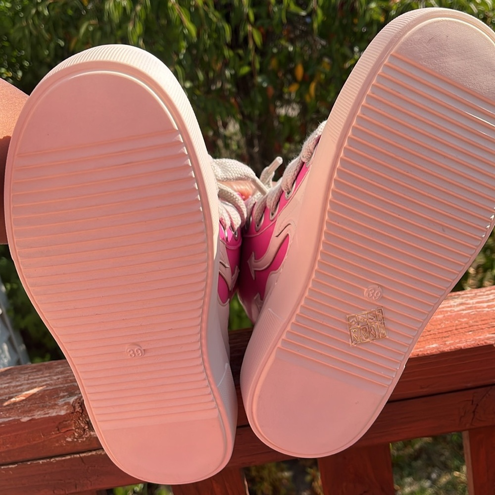 Women’s Pink and White High-Top Sneakers size US size 8- 8 1/2 - Picture 5 of 6